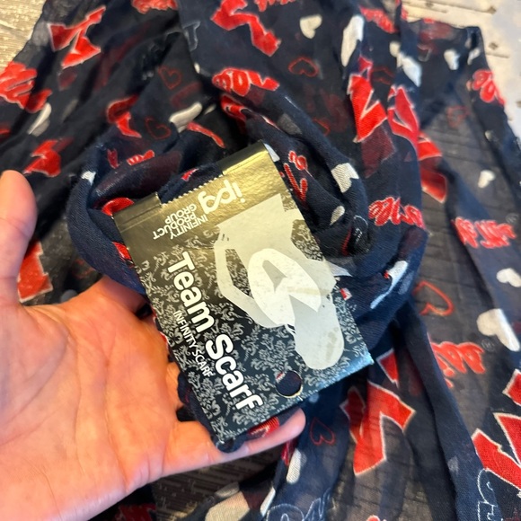 OLE MISS Sheer Scarf - Picture 4 of 6